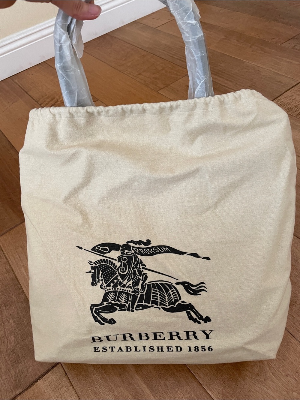 Burberry Classic Plaid Tote Bag - Picture 10 of 10